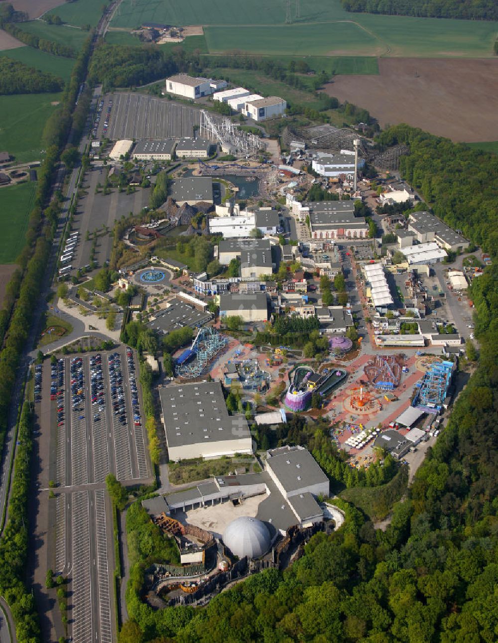 Bottrop - Kirchhellen von oben - Gelände des Movie Park in Kirchhellen