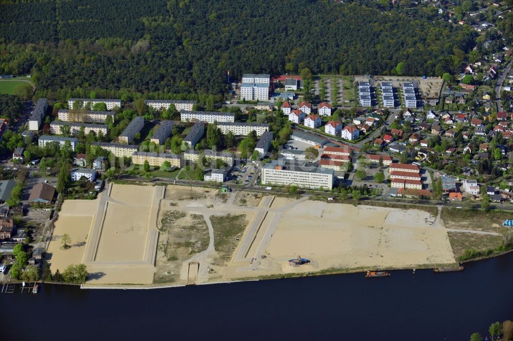 Berlin aus der Vogelperspektive: Gelände des Neubauprojektes NeueWasserliebe - 52 Grad Nord Wohnen am Wasser in Berlin-Grünau im Ortsteil Grünau in Berlin