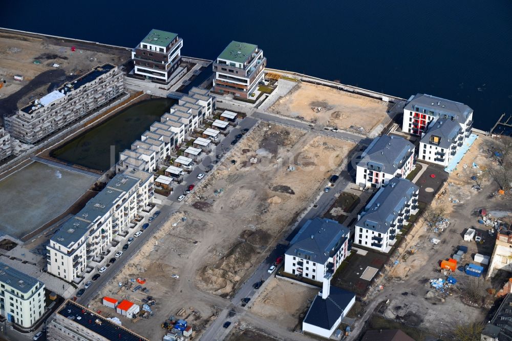 Luftaufnahme Berlin - Gelände des Neubauprojektes NeueWasserliebe - 52 Grad Nord Wohnen am Wasser in Berlin-Grünau im Ortsteil Grünau in Berlin