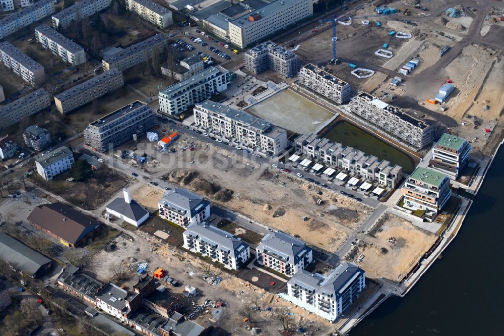 Berlin aus der Vogelperspektive: Gelände des Neubauprojektes NeueWasserliebe - 52 Grad Nord Wohnen am Wasser in Berlin-Grünau im Ortsteil Grünau in Berlin