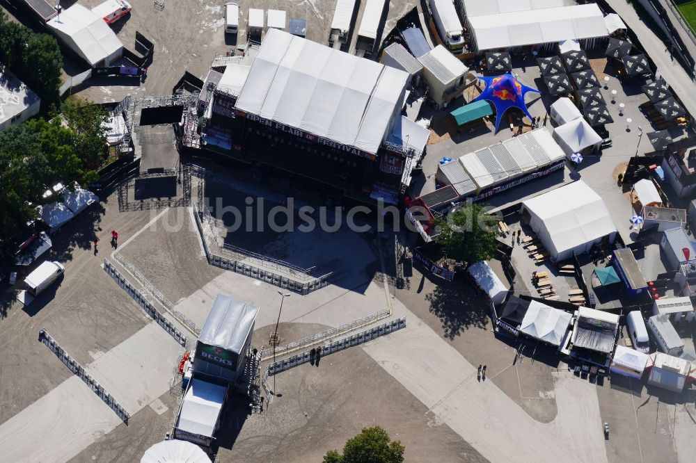 Eschwege aus der Vogelperspektive: Gelände des Open Flair Musik- Festival in Eschwege im Bundesland Hessen