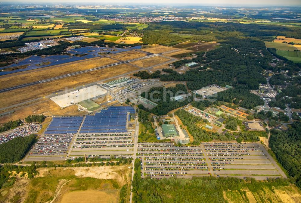 Luftbild Weeze - Gelände des PAROOKAVILLE - Electronic Music Festival in Weeze im Bundesland Nordrhein-Westfalen, Deutschland