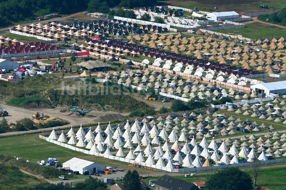 Luftbild Weeze - Gelände des PAROOKAVILLE - Electronic Music Festival in Weeze im Bundesland Nordrhein-Westfalen, Deutschland