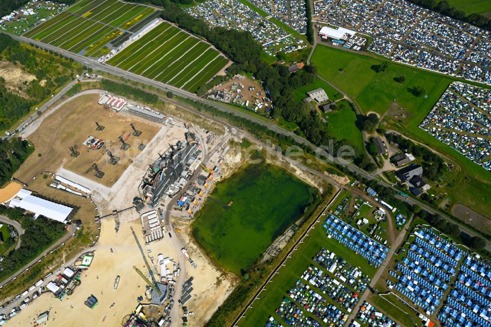 Weeze von oben - Gelände des PAROOKAVILLE - Electronic Music Festival in Weeze im Bundesland Nordrhein-Westfalen, Deutschland