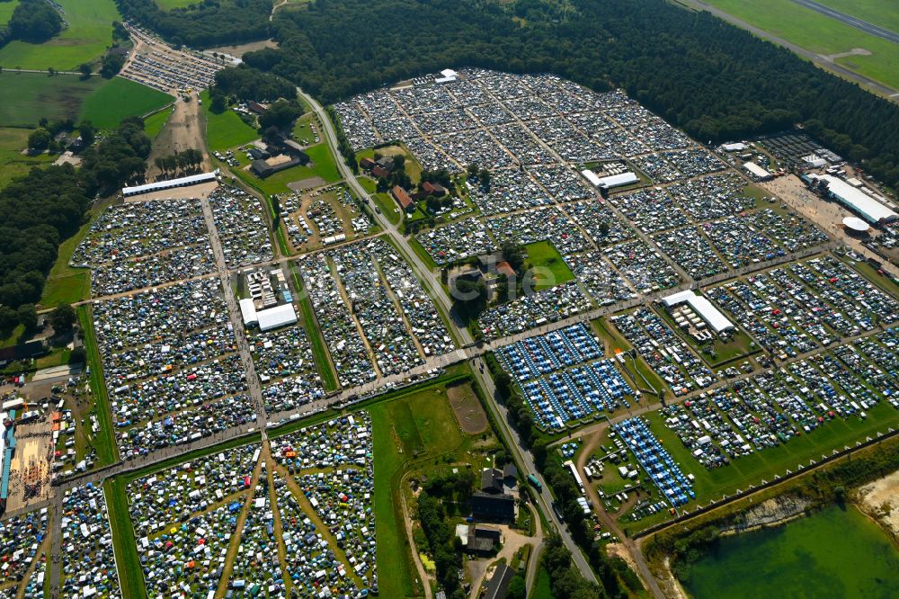 Luftbild Weeze - Gelände des PAROOKAVILLE - Electronic Music Festival in Weeze im Bundesland Nordrhein-Westfalen, Deutschland