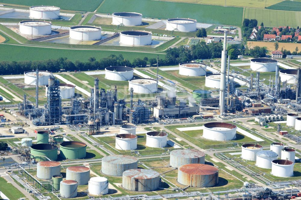 Luftbild Ingolstadt - Gelände der Petroplus AG Raffinerie Ingolstadt in Bayern