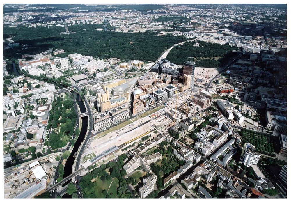 Berlin - Tiergarten aus der Vogelperspektive: Gelände des Potsdamer Platzes in Berlin-Tiergarten - ein Objekt der HVB - Projekt GmbH.