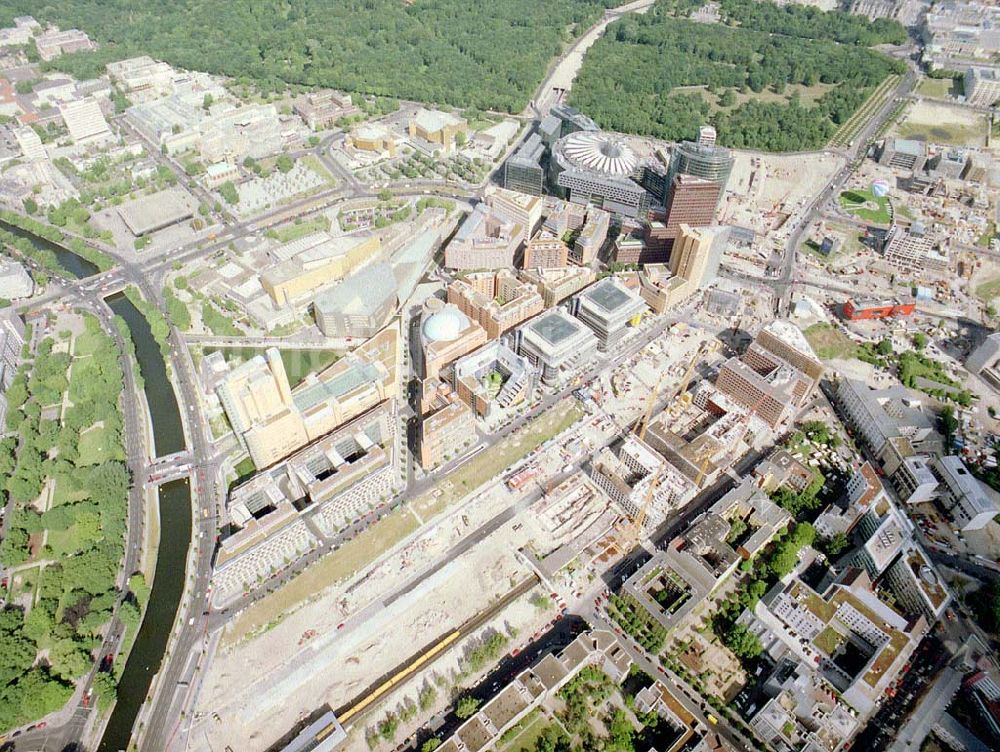 Berlin - Tiergarten von oben - Gelände des Potsdamer Platzes in Berlin-Tiergarten - ein Objekt der HVB - Projekt GmbH.