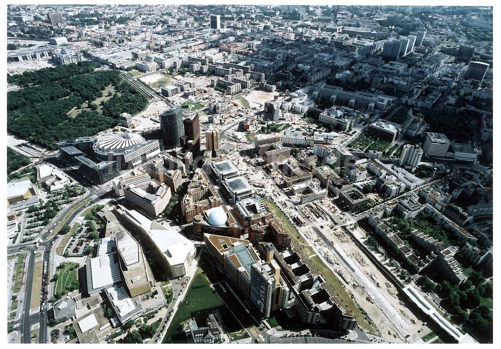 Luftbild Berlin - Tiergarten - Gelände des Potsdamer Platzes in Berlin-Tiergarten - ein Objekt der HVB - Projekt GmbH.