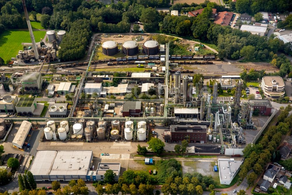 Luftaufnahme Gladbeck - Gelände der Raffinerie Ineos Phenol Gladbeck-Zweckel bei Gladbeck im Ruhrgebiet in Nordrhein-Westfalen