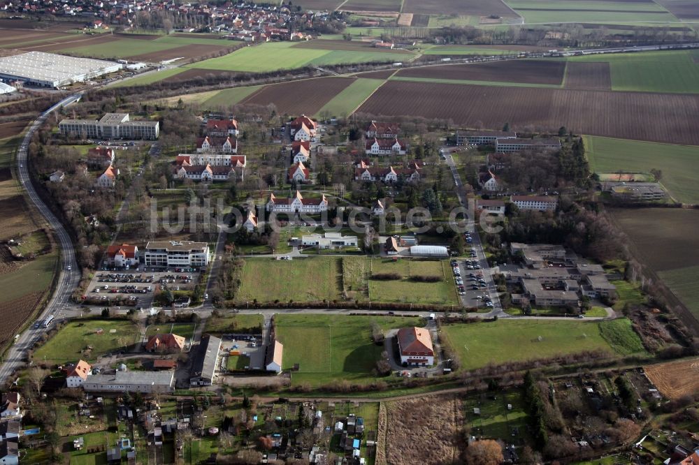 Luftaufnahme Alzey - Gelände der Rheinhessen-Fachklinik in Alzey im Bundesland Rheinland-Pfalz