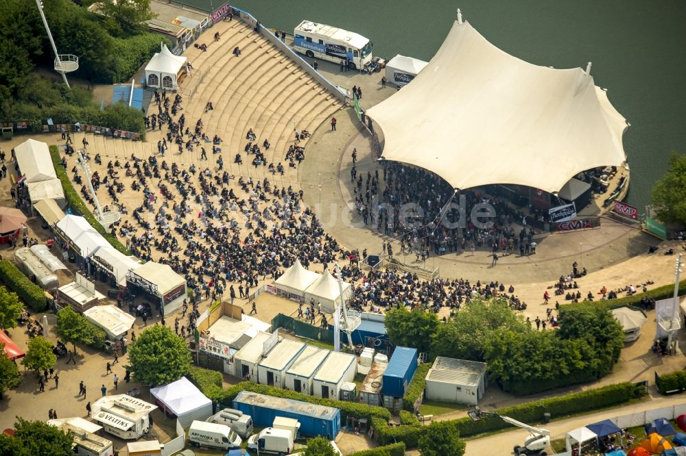 Luftaufnahme Gelsenkirchen - Gelände des Rock Hard Festival 2015 Musik- Festival in Gelsenkirchen im Bundesland Nordrhein-Westfalen