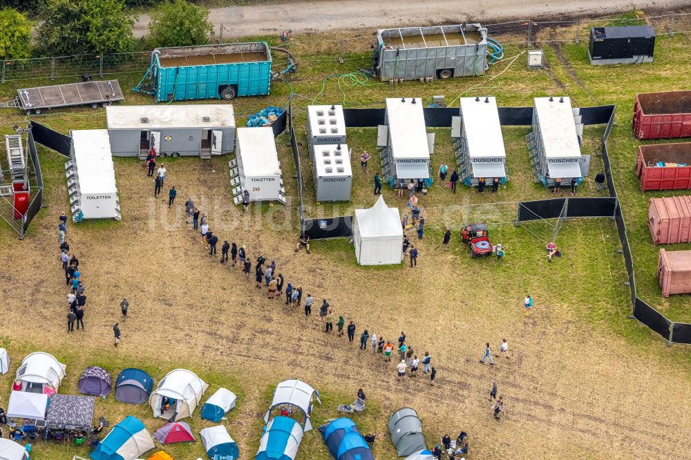 Luftaufnahme Hünxe - Gelände des Ruhrpott Rodeo Festival Musik- Festival in Hünxe im Bundesland Nordrhein-Westfalen, Deutschland