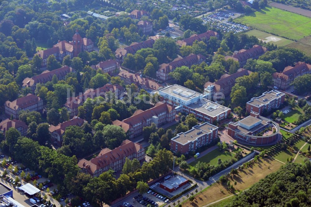 Luftaufnahme Neuruppin - Gelände der Ruppiner Kliniken in Neuruppin im Bundesland Brandenburg