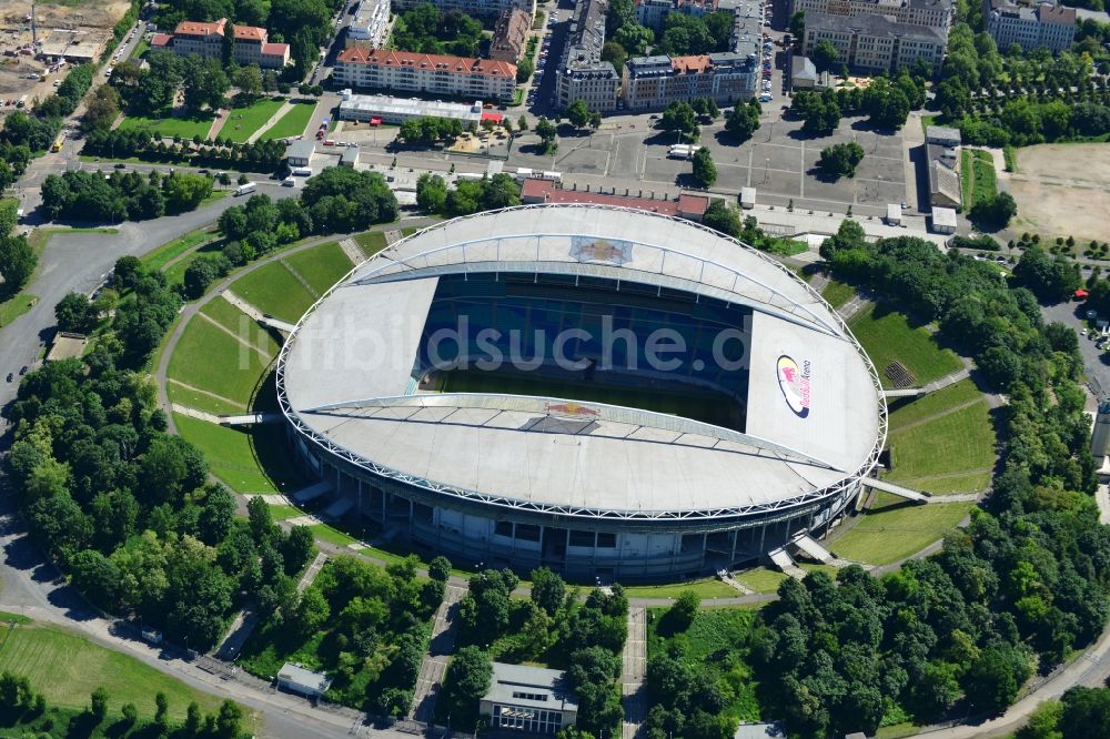 Leipzig von oben - Gelände des Stadion Red Bull Arena, vormals Zentralstadion, in Leipzig in Sachsen