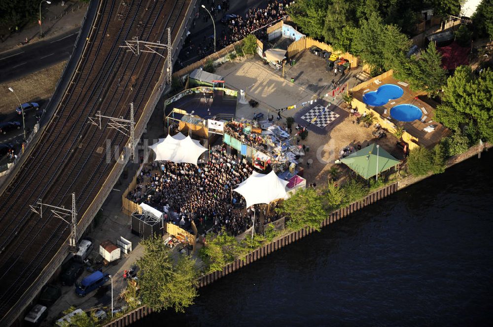 Luftbild Berlin - Gelände der Strandbar BAR25 in Berlin-Mitte