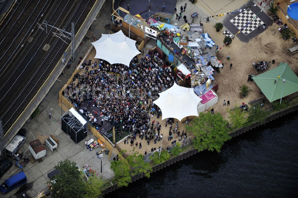 Luftaufnahme Berlin - Gelände der Strandbar BAR25 in Berlin-Mitte