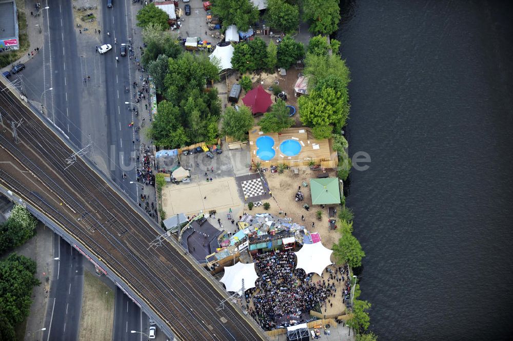 Luftbild Berlin - Gelände der Strandbar BAR25 in Berlin-Mitte