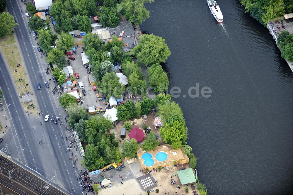 Luftaufnahme Berlin - Gelände der Strandbar BAR25 in Berlin-Mitte