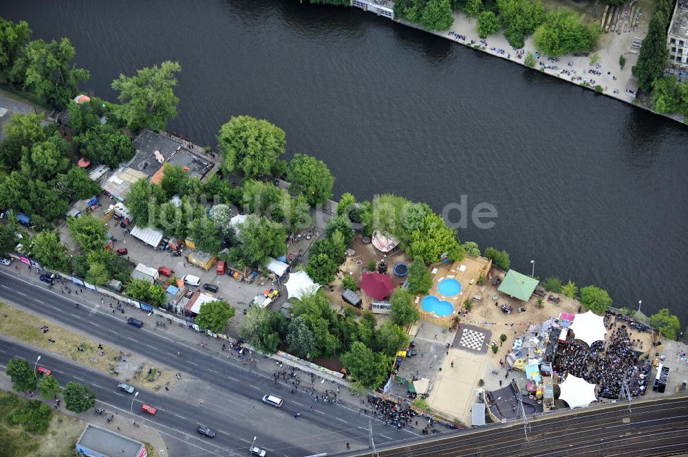 Luftbild Berlin - Gelände der Strandbar BAR25 in Berlin-Mitte