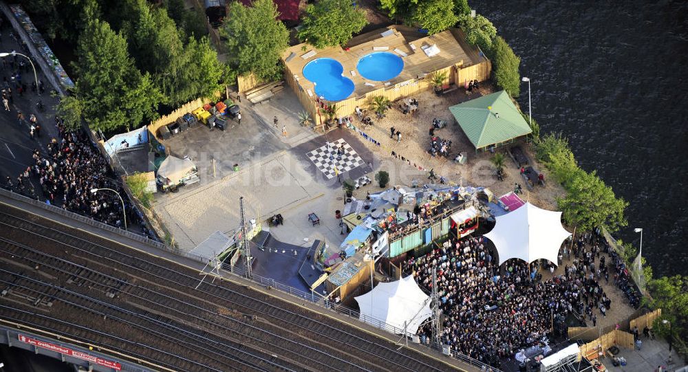 Luftbild Berlin - Gelände der Strandbar BAR25 in Berlin-Mitte