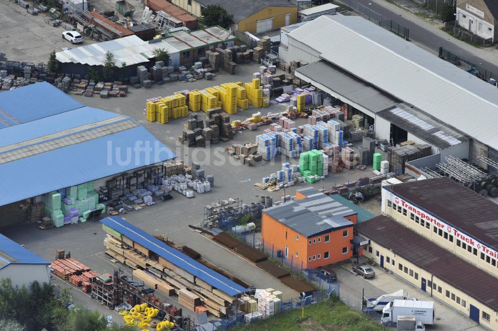 Bernau aus der Vogelperspektive: Gelände der typenoffenen Nutzfahrzeugwerkstatt Truck Center in Bernau