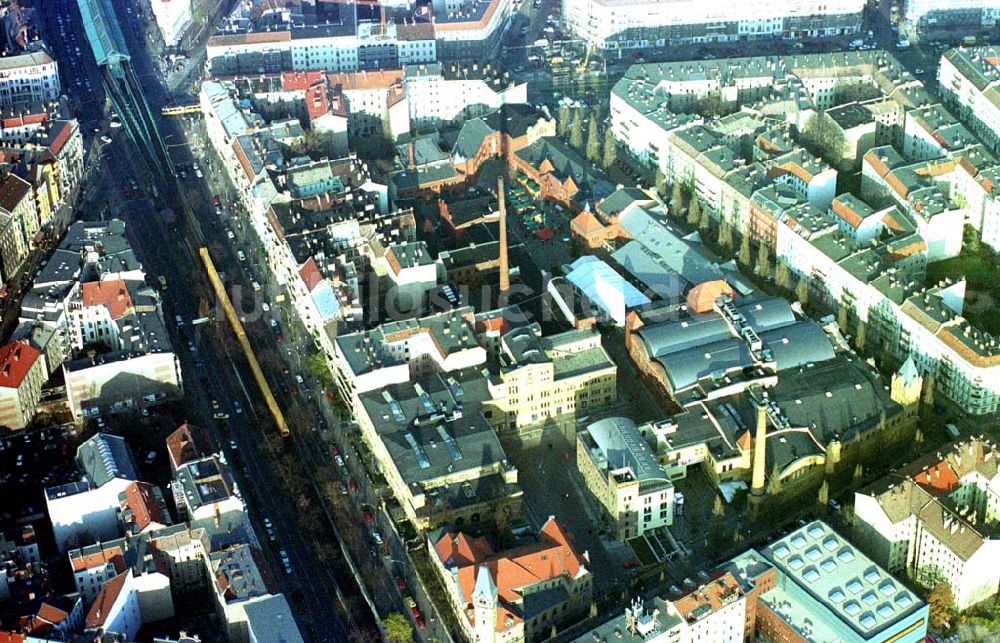 Berlin - Prenzlauer Berg von oben - Gelände der umgebauten Kulturbrauerei Berlin - Prenzlauer Berg an der Schönhauser Allee.