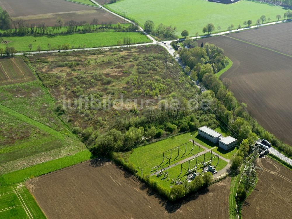 Hamm von oben - Gelände des Umspannwerkes und Felder an der Martinsstraße südlich des Stadtteils Lohauserholz in Hamm im Bundesland Nordrhein-Westfalen