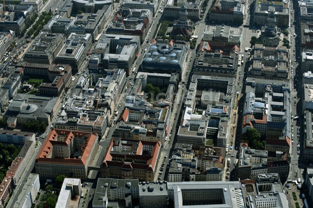 Berlin von oben - Gelände des Umspannwerkes Jägerstraße - Mauerstraße im Stadtzentrum Mitte in Berlin