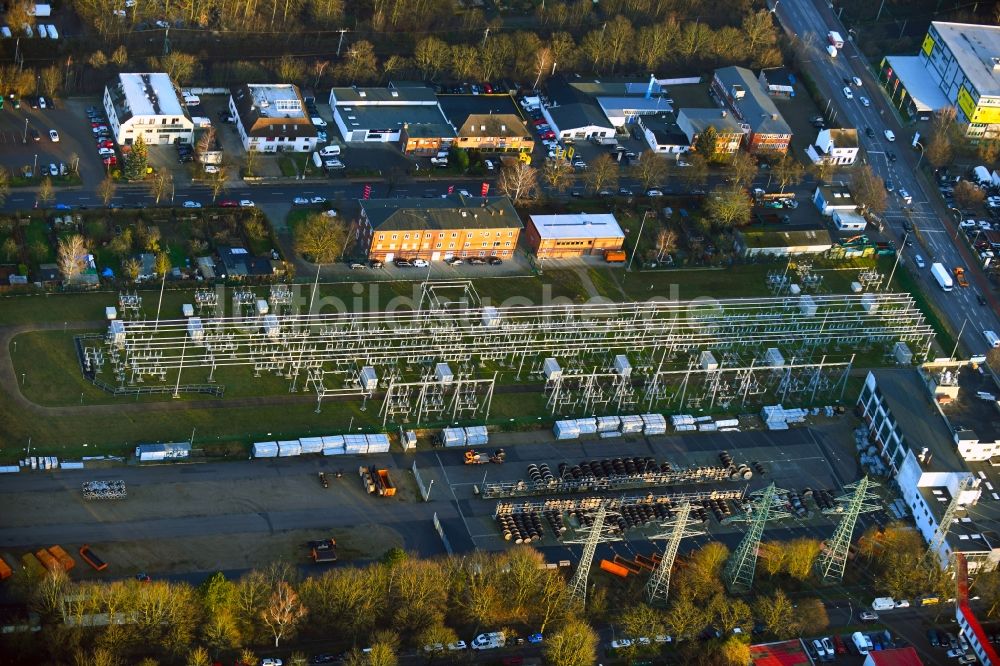 Hamburg aus der Vogelperspektive: Gelände des Umspannwerkes im Ortsteil Jenfeld in Hamburg, Deutschland