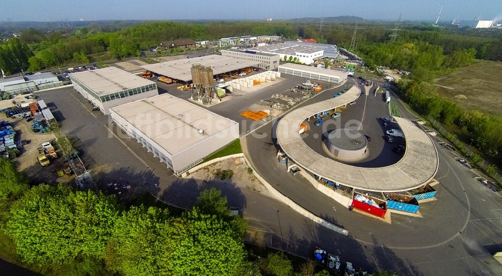 Marl von oben - Gelände des ZBH Zentraler Betriebshof Marl mit Recyclinghof im städtischer Bauhof Brassertstraße in Marl im Bundesland Nordrhein-Westfalen