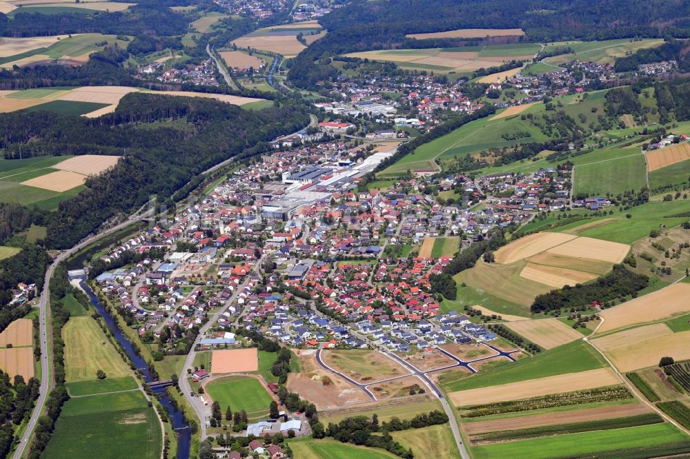 Wutöschingen von oben - Gemeindegebiet von Wutöschingen im Bundesland Baden-Württemberg, Deutschland