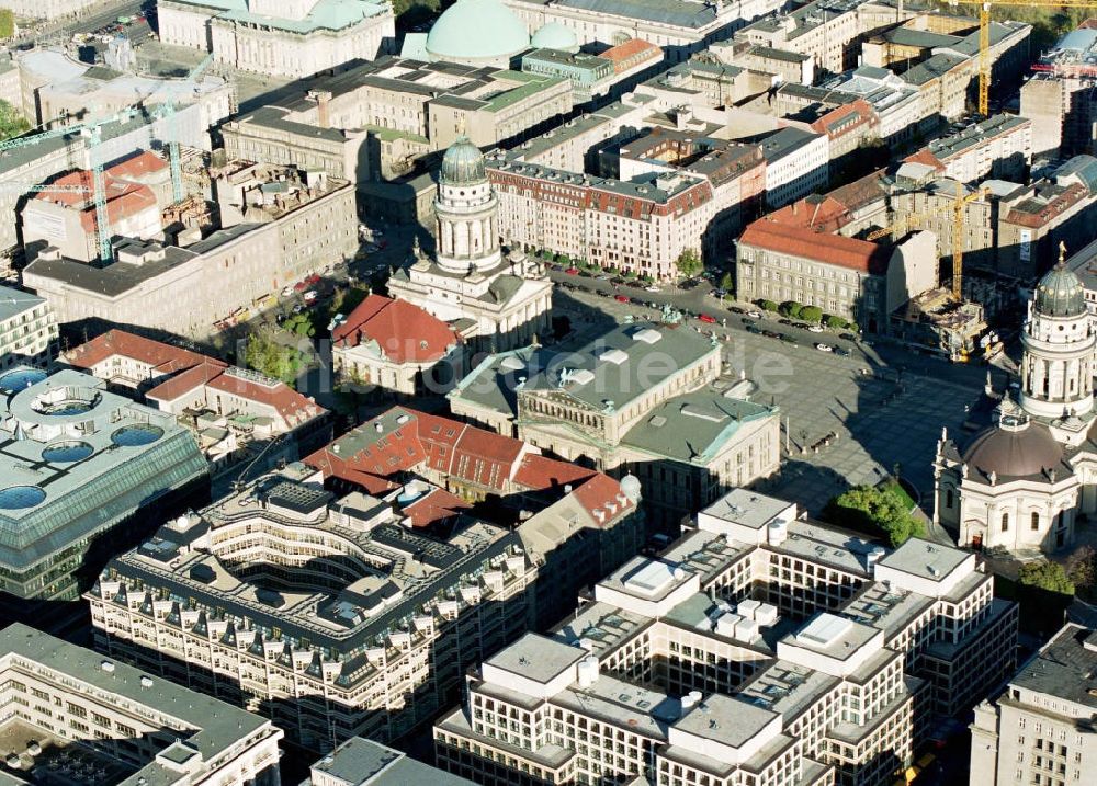 Luftaufnahme Berlin - Gendarmenmarkt in Berlin-Mitte.