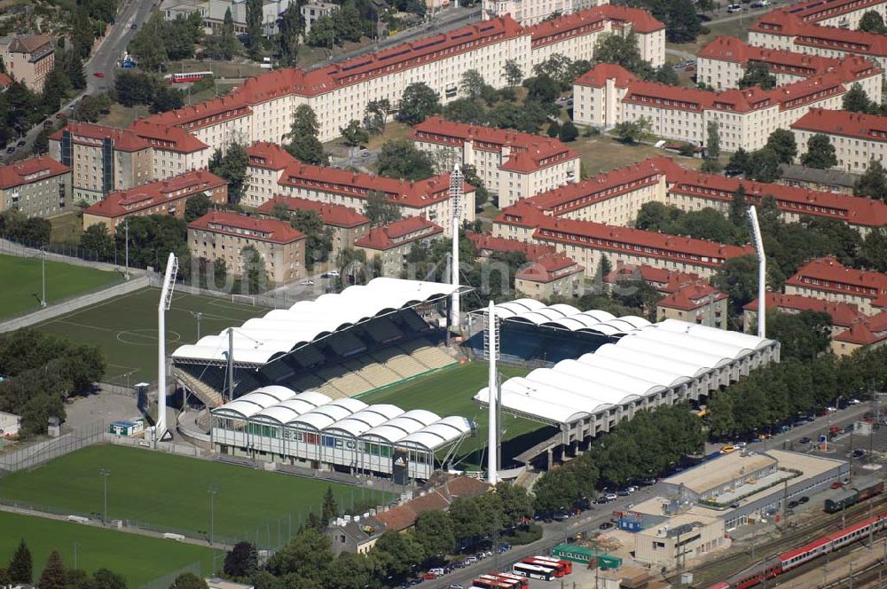 Wien aus der Vogelperspektive: Gerhard-Hanappi-Stadion in Wien in Österreich