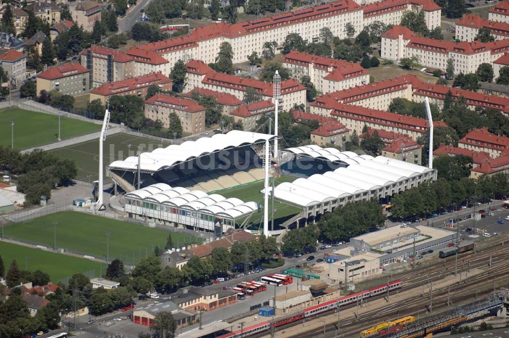 Luftaufnahme Wien - Gerhard-Hanappi-Stadion in Wien in Österreich