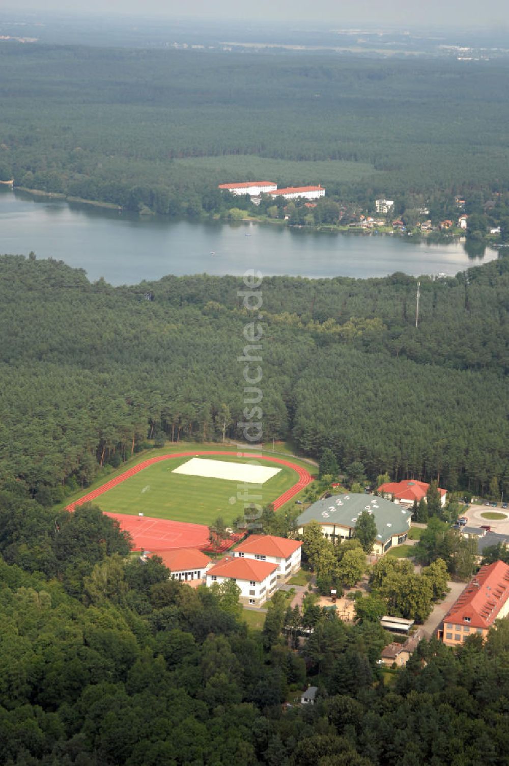 Grünheide von oben - Gerhardt-Hauptmann-Schule