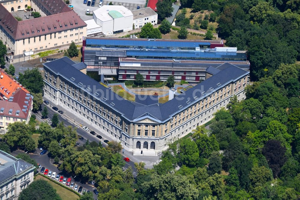 Luftaufnahme Würzburg - Gerichts- Gebäudekomplex des Amtsgericht Würzburg an der Ottostraße im Ortsteil Altstadt in Würzburg im Bundesland Bayern, Deutschland