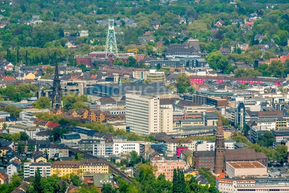 Luftaufnahme Bochum - Gerichts- Gebäudekomplex des Landgericht Bochum und der Staatsanwaltschaft am Südring in Bochum im Bundesland Nordrhein-Westfalen, Deutschland