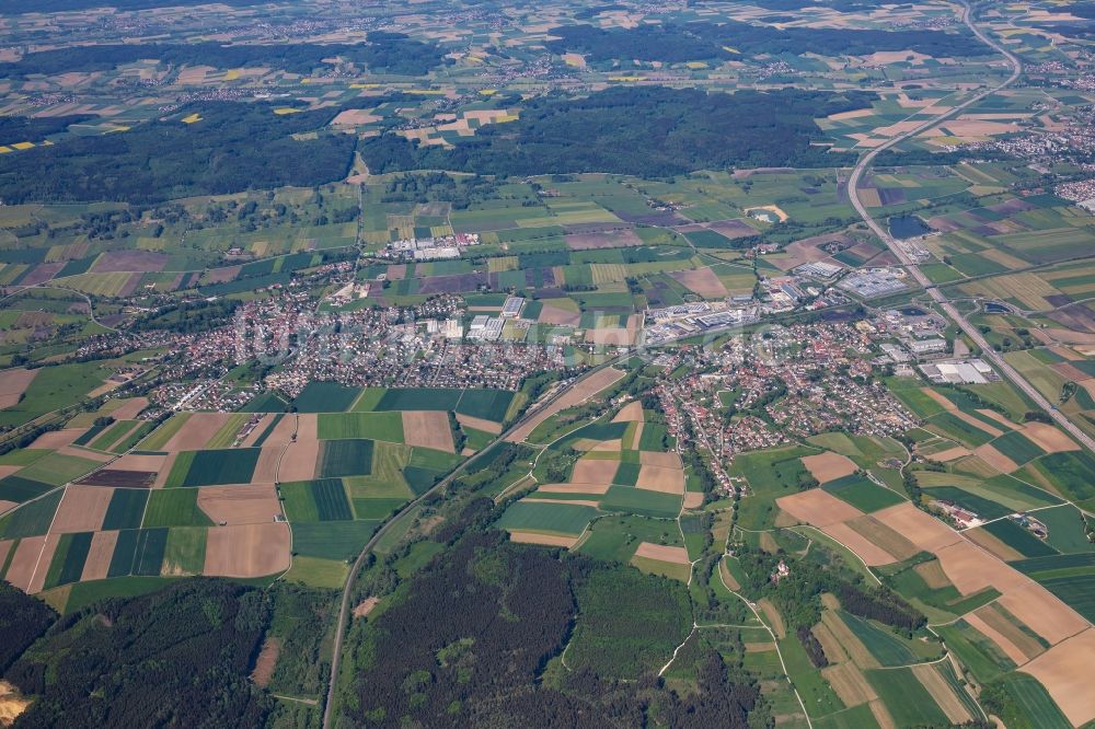 Scheppach von oben - Gesamtübersicht und Gemeindegebiet mit Außenbezirken und Innenstadtbereich in Scheppach im Bundesland Bayern, Deutschland