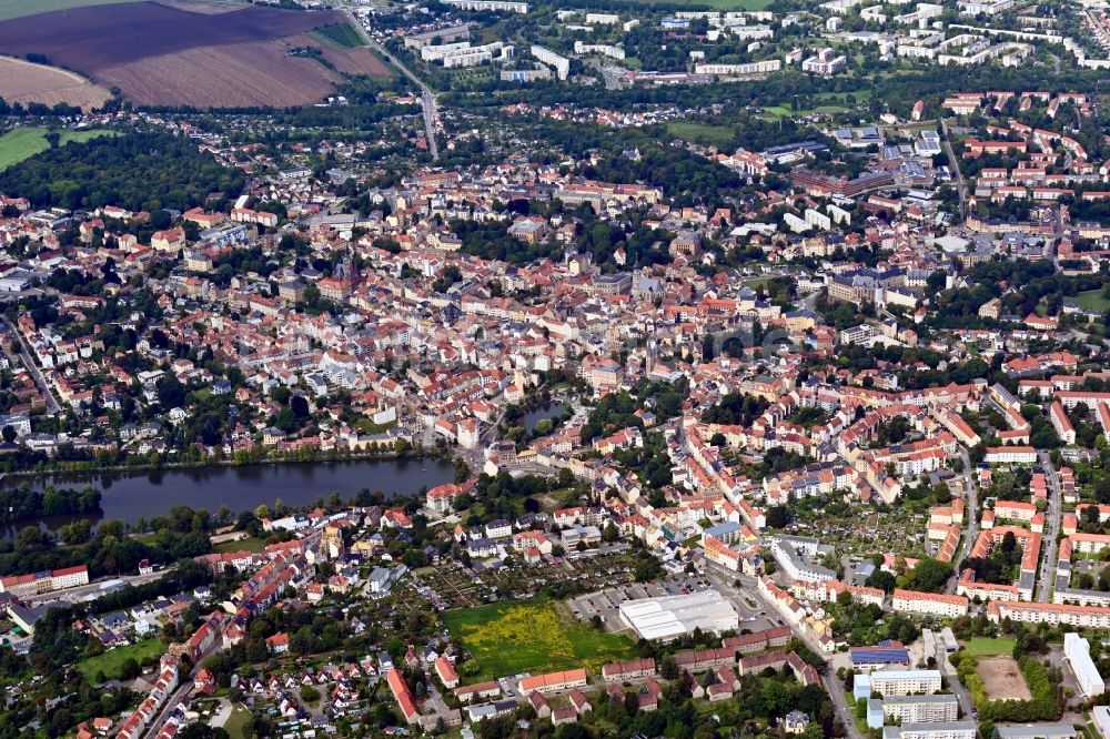 Altenburg von oben - Gesamtübersicht und Stadtgebiet mit Außenbezirken und Innenstadtbereich in Altenburg im Bundesland Thüringen, Deutschland