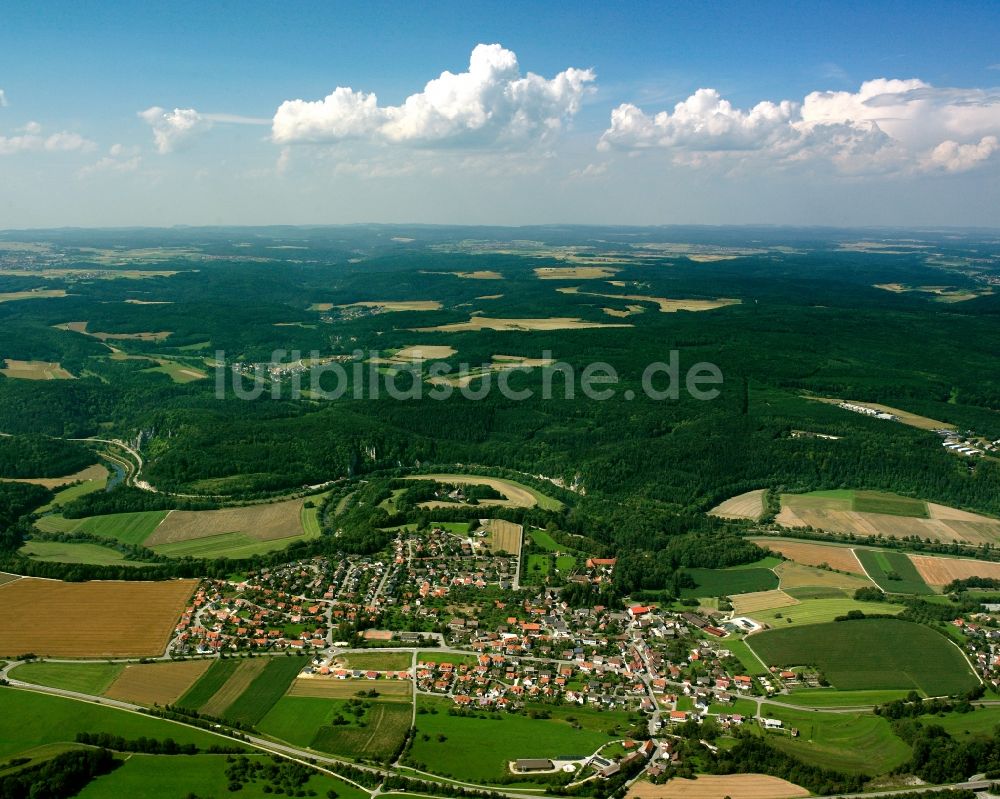 Luftaufnahme Inzigkofen - Gesamtübersicht und Stadtgebiet mit Außenbezirken und Innenstadtbereich in Inzigkofen im Bundesland Baden-Württemberg, Deutschland