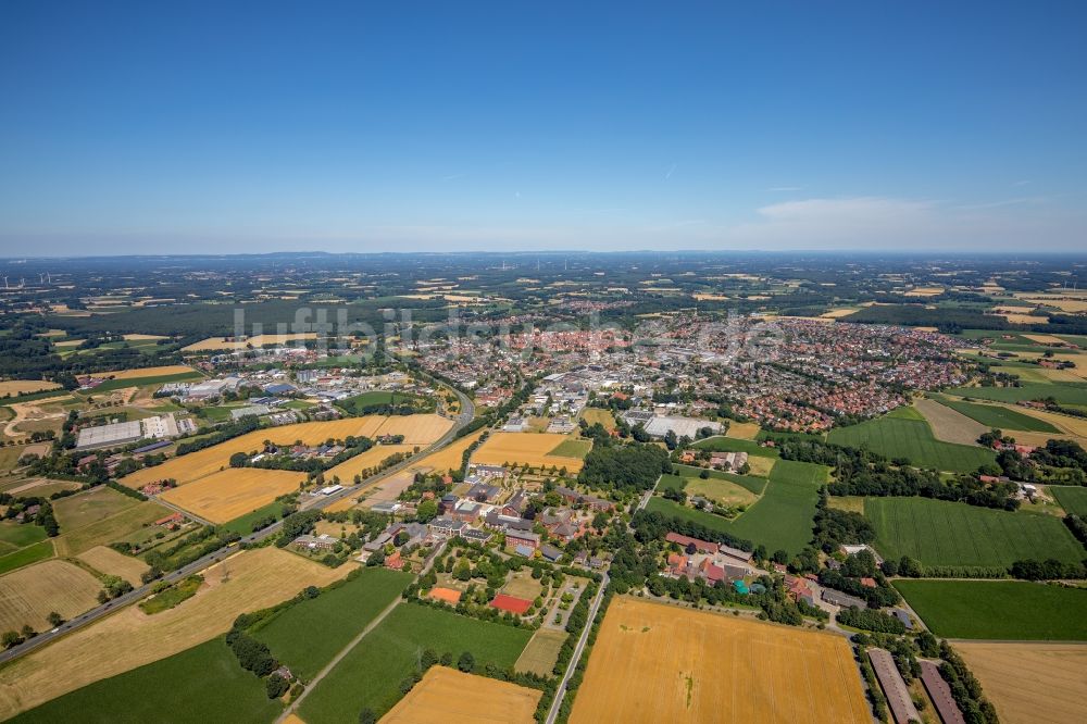 Luftaufnahme Telgte - Gesamtübersicht und Stadtgebiet mit Außenbezirken und Innenstadtbereich in Telgte im Bundesland Nordrhein-Westfalen, Deutschland