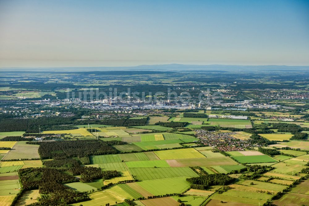 Wolfsburg von oben - Gesamtübersicht des Stadtgebietes in Wolfsburg im Bundesland Niedersachsen, Deutschland