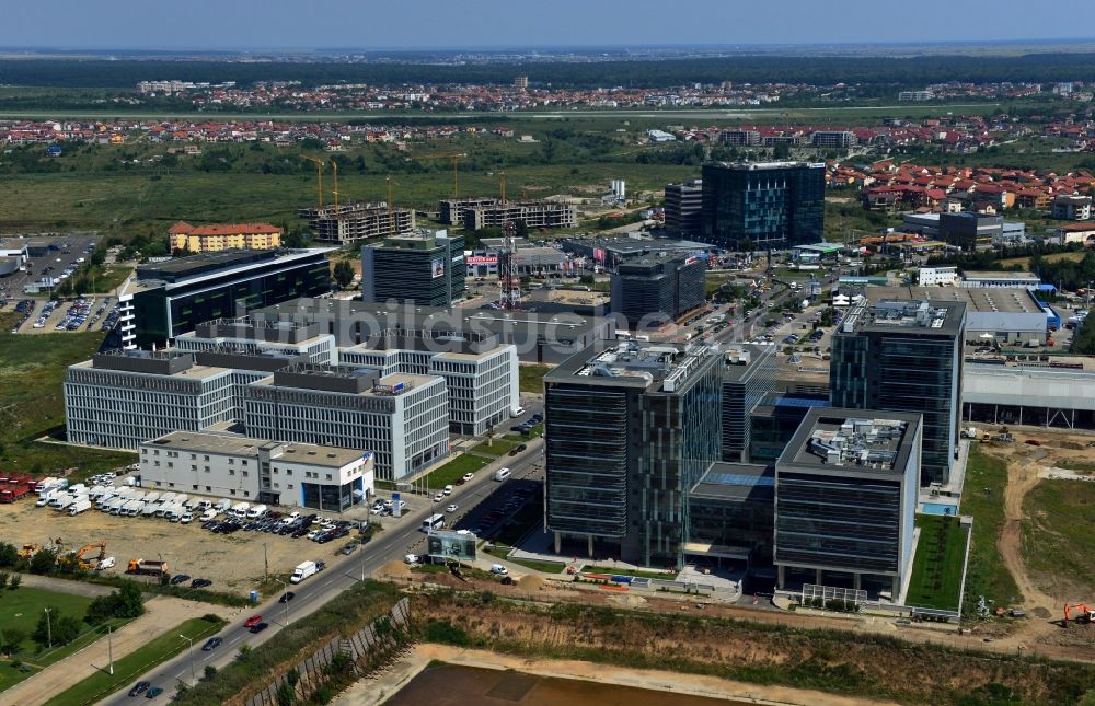 Bukarest von oben - Geschäftsgegend in Bukarest in Rumänien