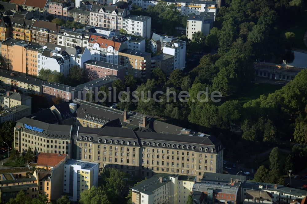 Luftbild Berlin - Geschäftsstelle der Debeka Versicherungen im Ortsteil Schöneberg in Berlin