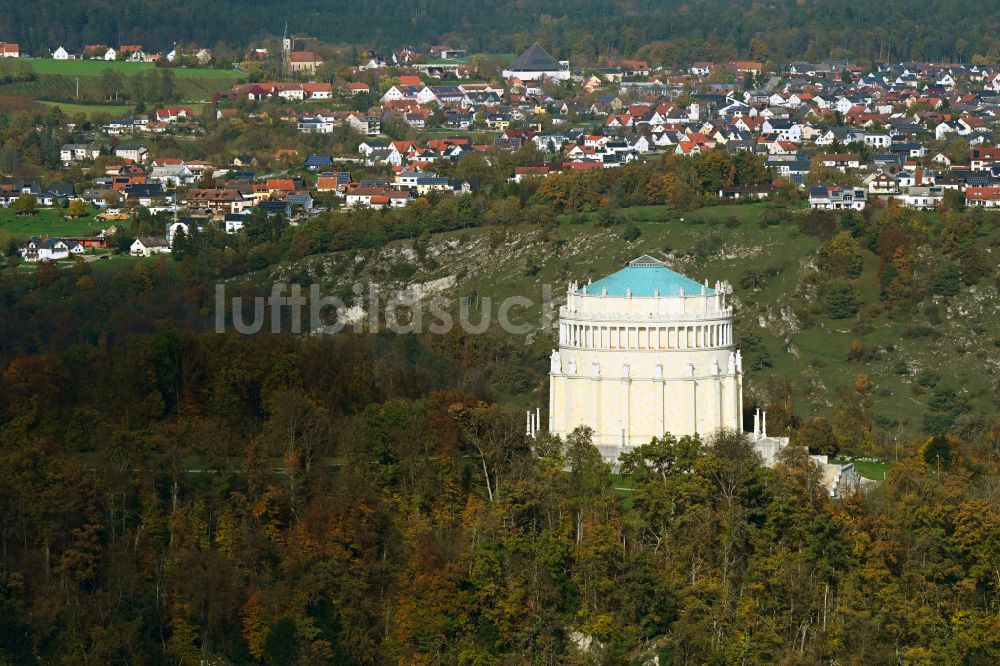 Luftbild Kelheim - Geschichts- Denkmal Befreiungshalle Kelheim im Ortsteil Hohenpfahl in Kelheim im Bundesland Bayern, Deutschland