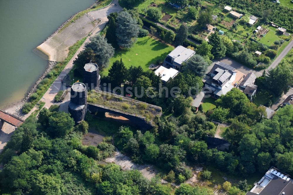 Luftbild Remagen - Geschichts- Denkmal Brücke von Remagen in Remagen im Bundesland Rheinland-Pfalz, Deutschland