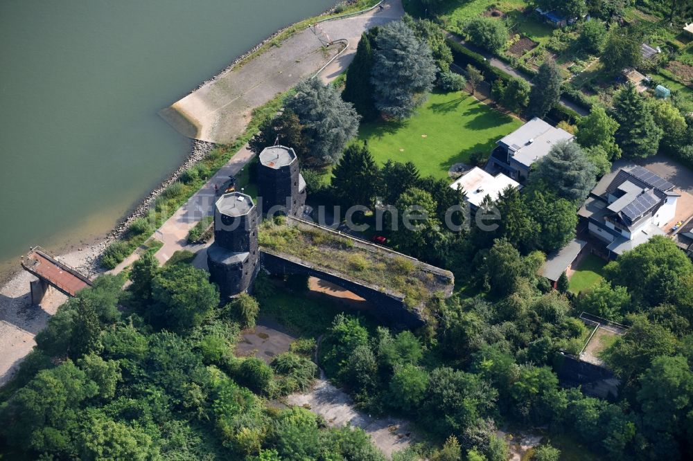 Luftaufnahme Remagen - Geschichts- Denkmal Brücke von Remagen in Remagen im Bundesland Rheinland-Pfalz, Deutschland