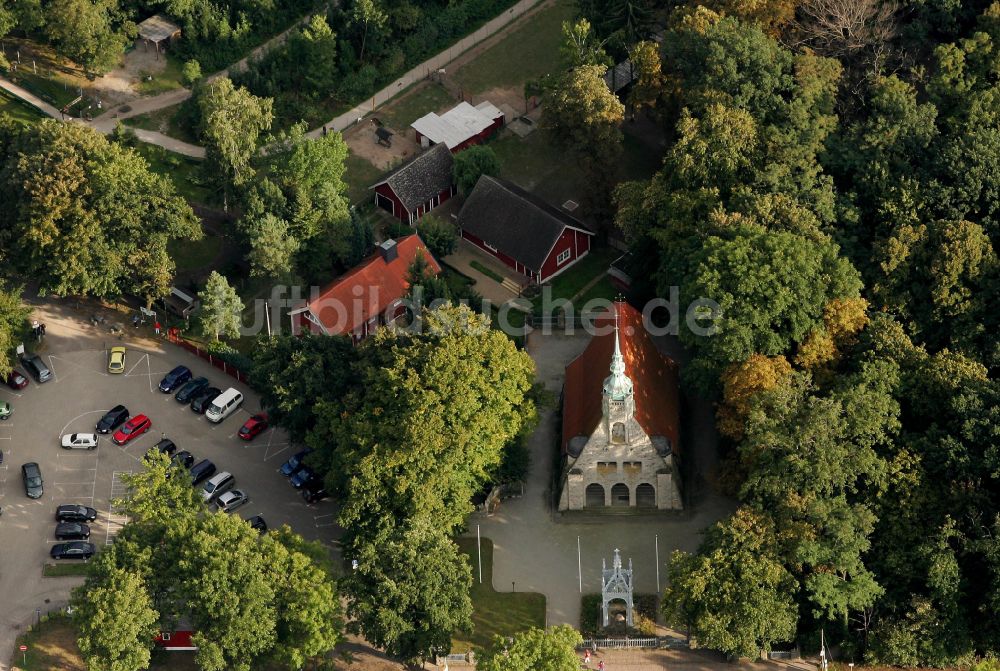 Lützen aus der Vogelperspektive: Geschichts- Denkmal Gustav-Adolf-Gedenkstätte in Lützen im Bundesland Sachsen-Anhalt, Deutschland