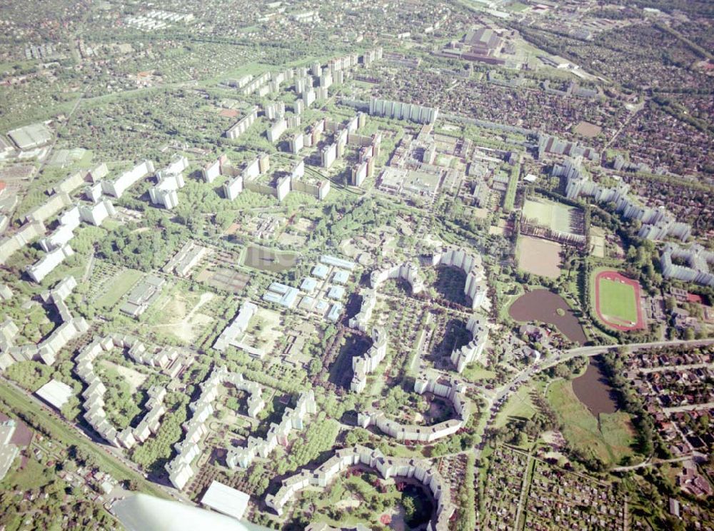 Luftbild Berlin - Reinickendorf - GESOBAU AG Märkisches Viertel